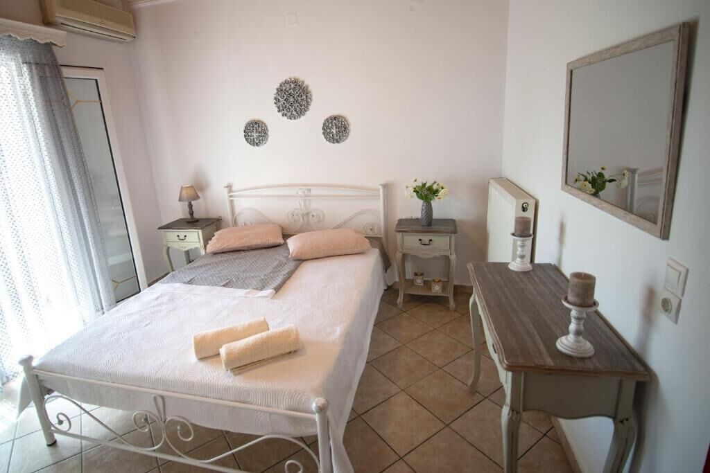 Photo of Bedroom in Liapades