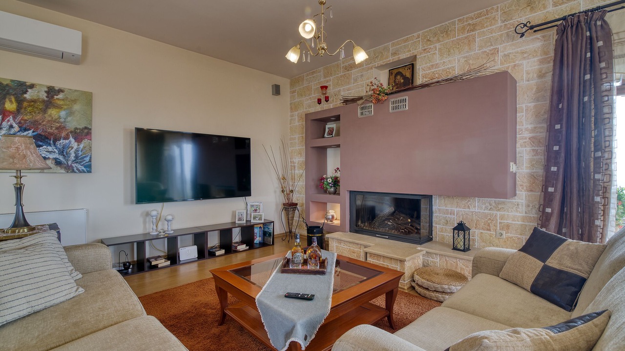 Photo of Livingroom in Archaia Olympia