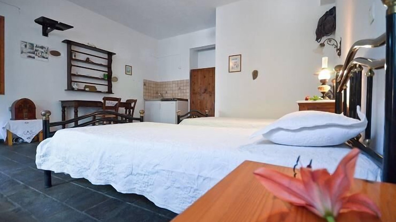 Photo of Bedroom in Galini