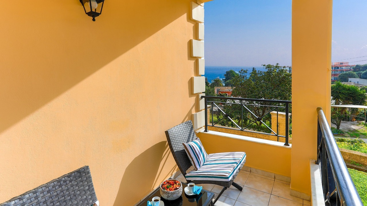 Photo of Patio Balcony in Perama