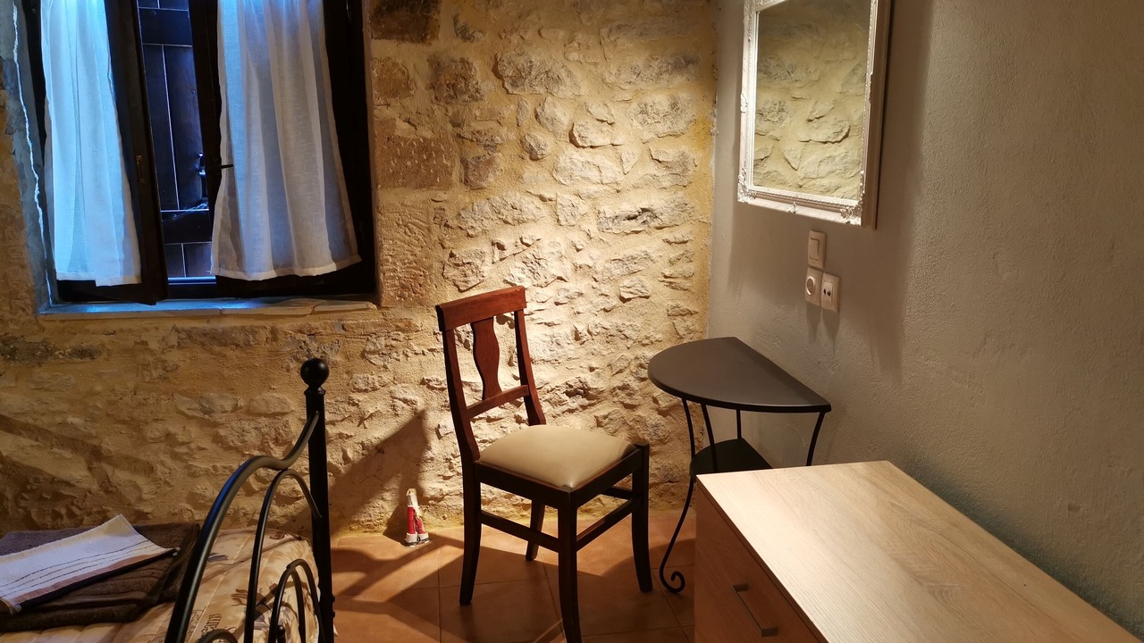 Photo of Bedroom in Pefki