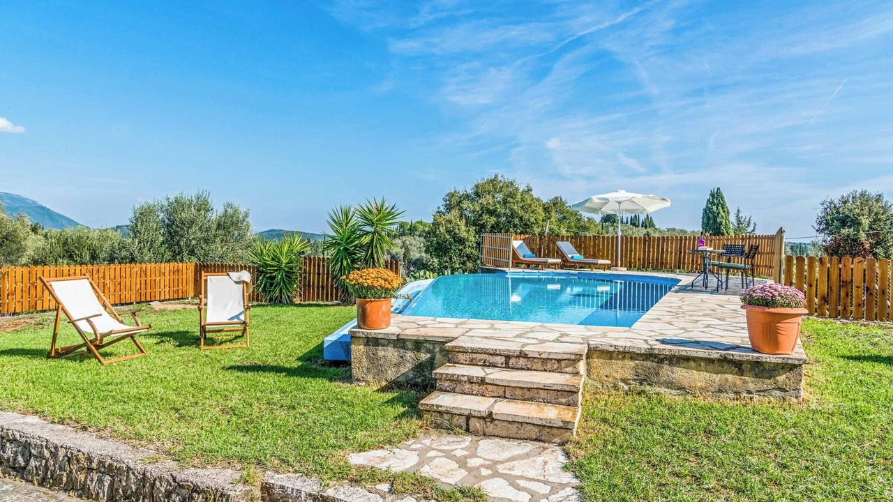 Photo of Outdoor in Doukades