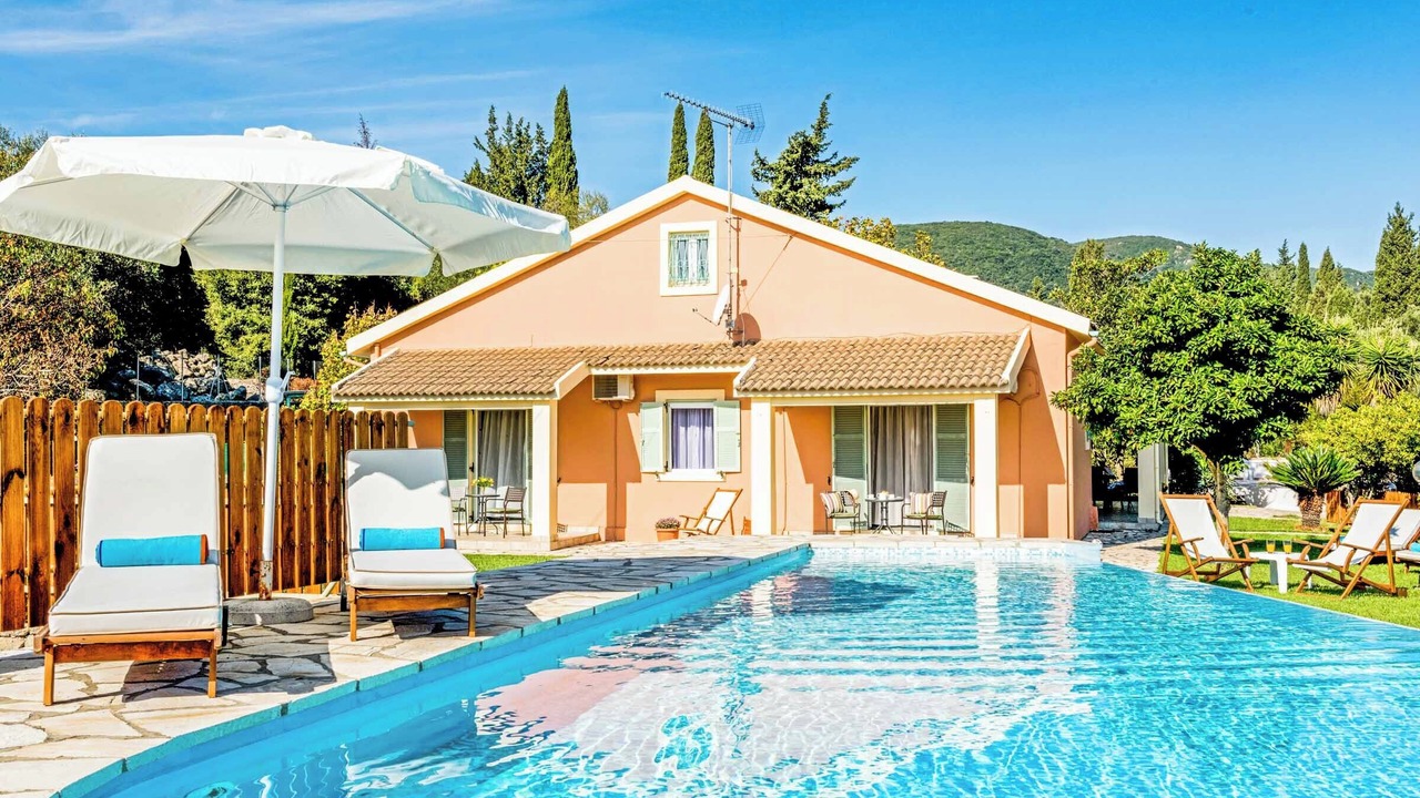 Photo of Outdoor in Doukades