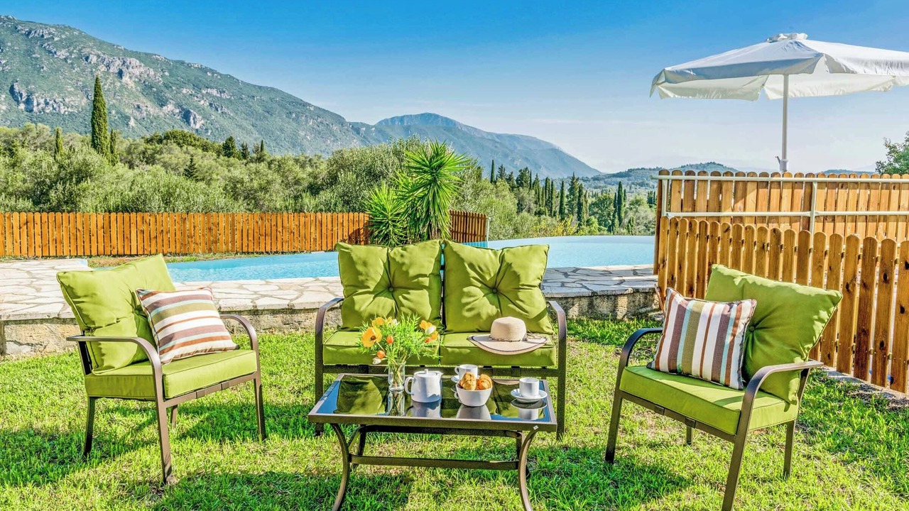 Photo of Outdoor in Doukades