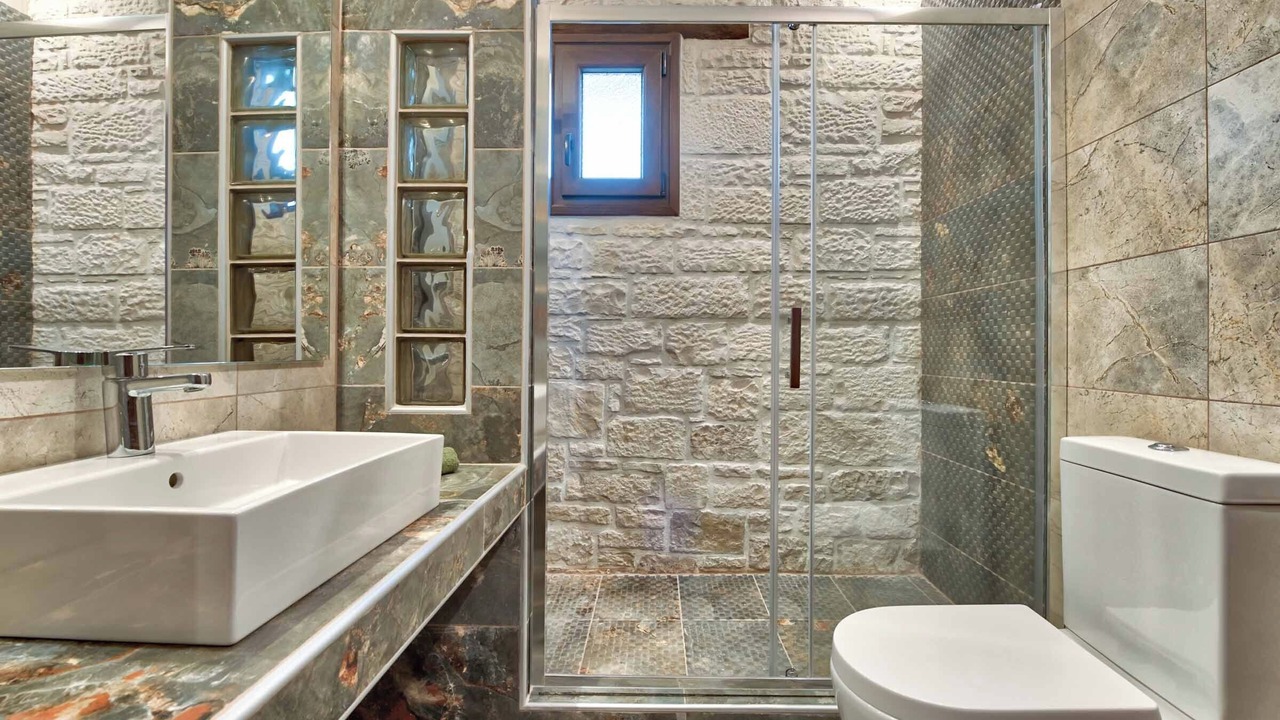 Photo of Bathroom in Alykes