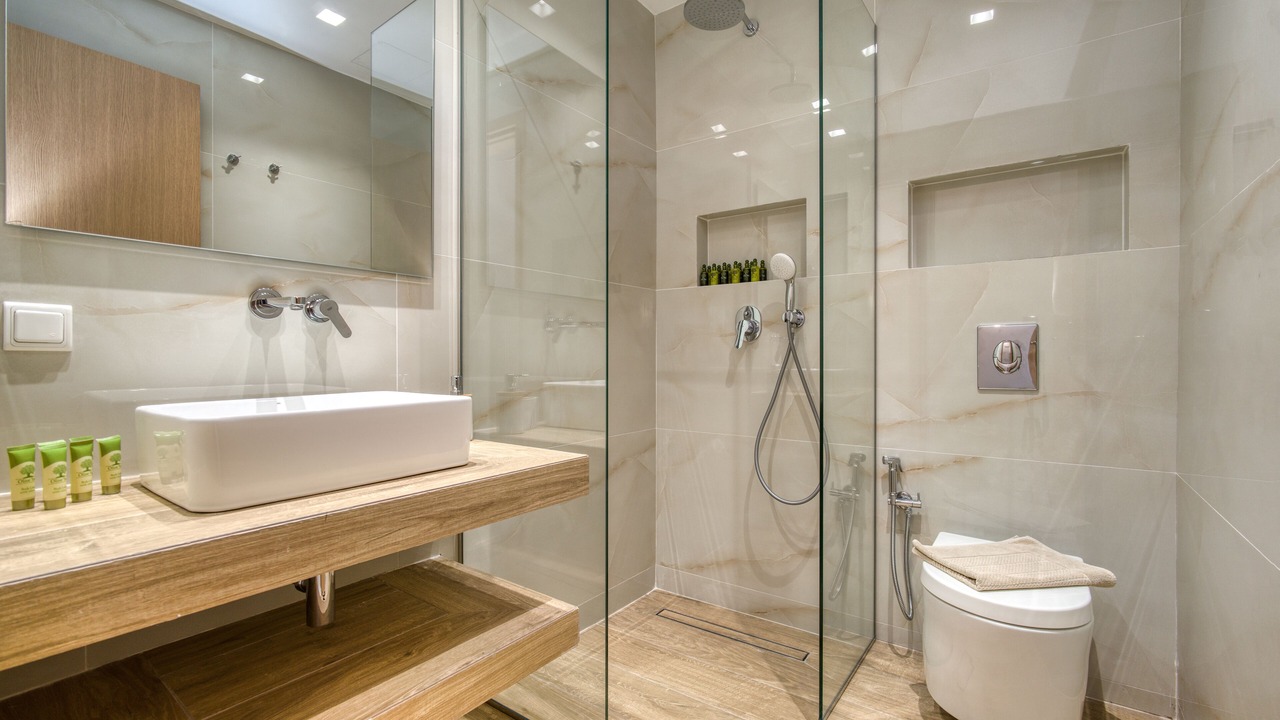 Photo of Bathroom in Plintri