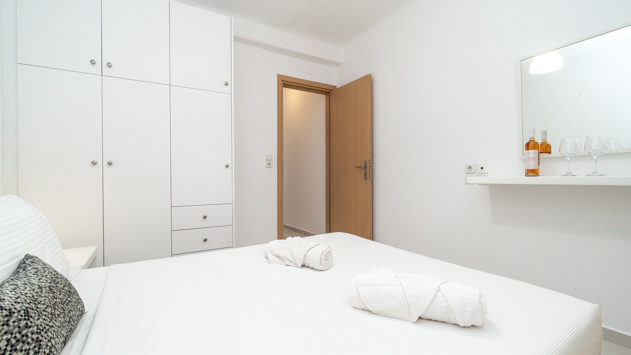 Photo of Bedroom in Plintri