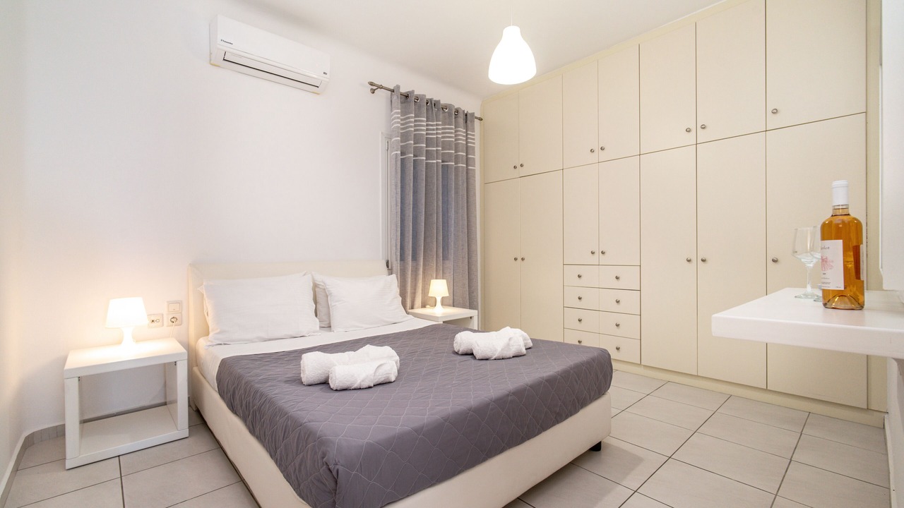 Photo of Bedroom in Plintri