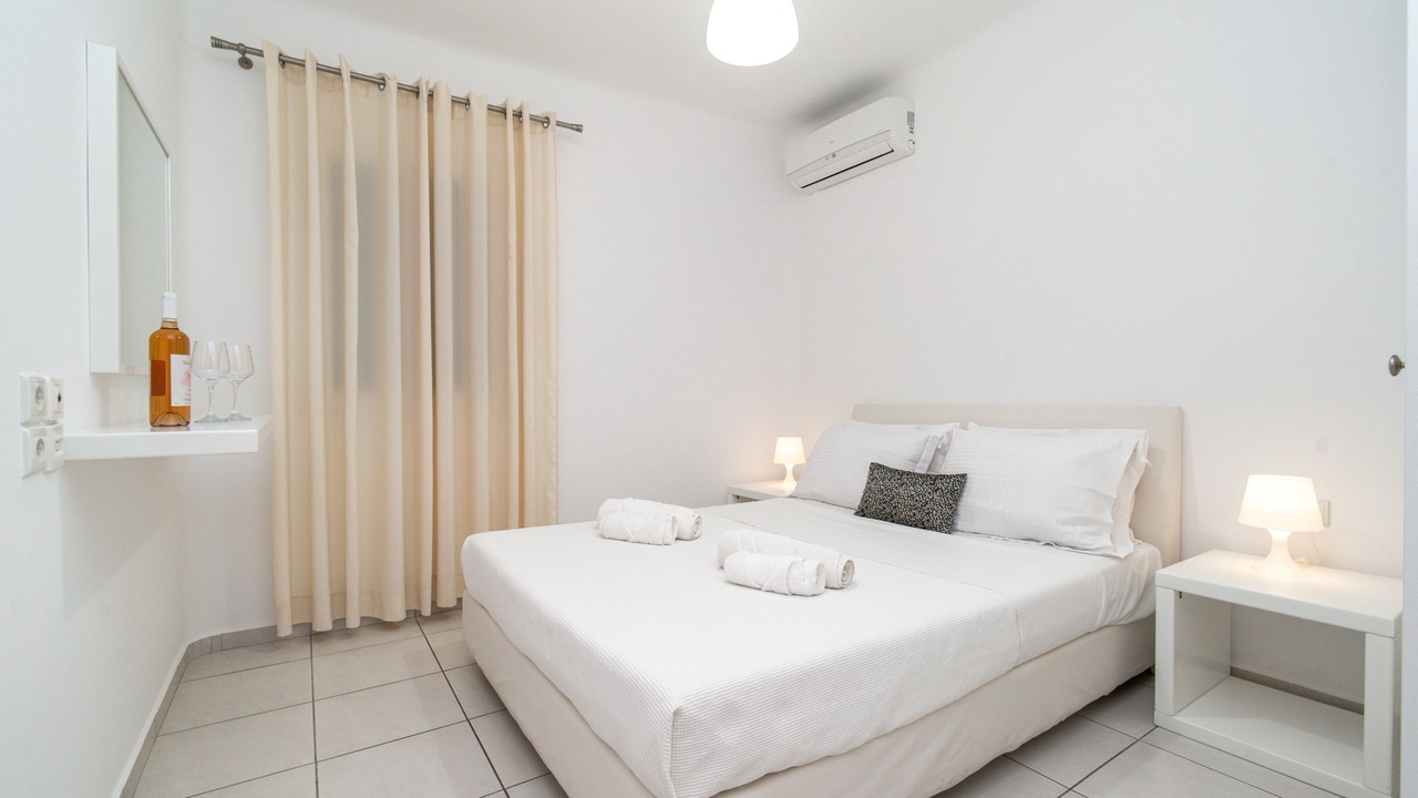 Photo of Bedroom in Plintri