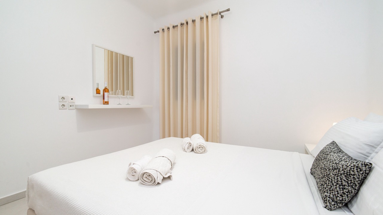Photo of Bedroom in Plintri
