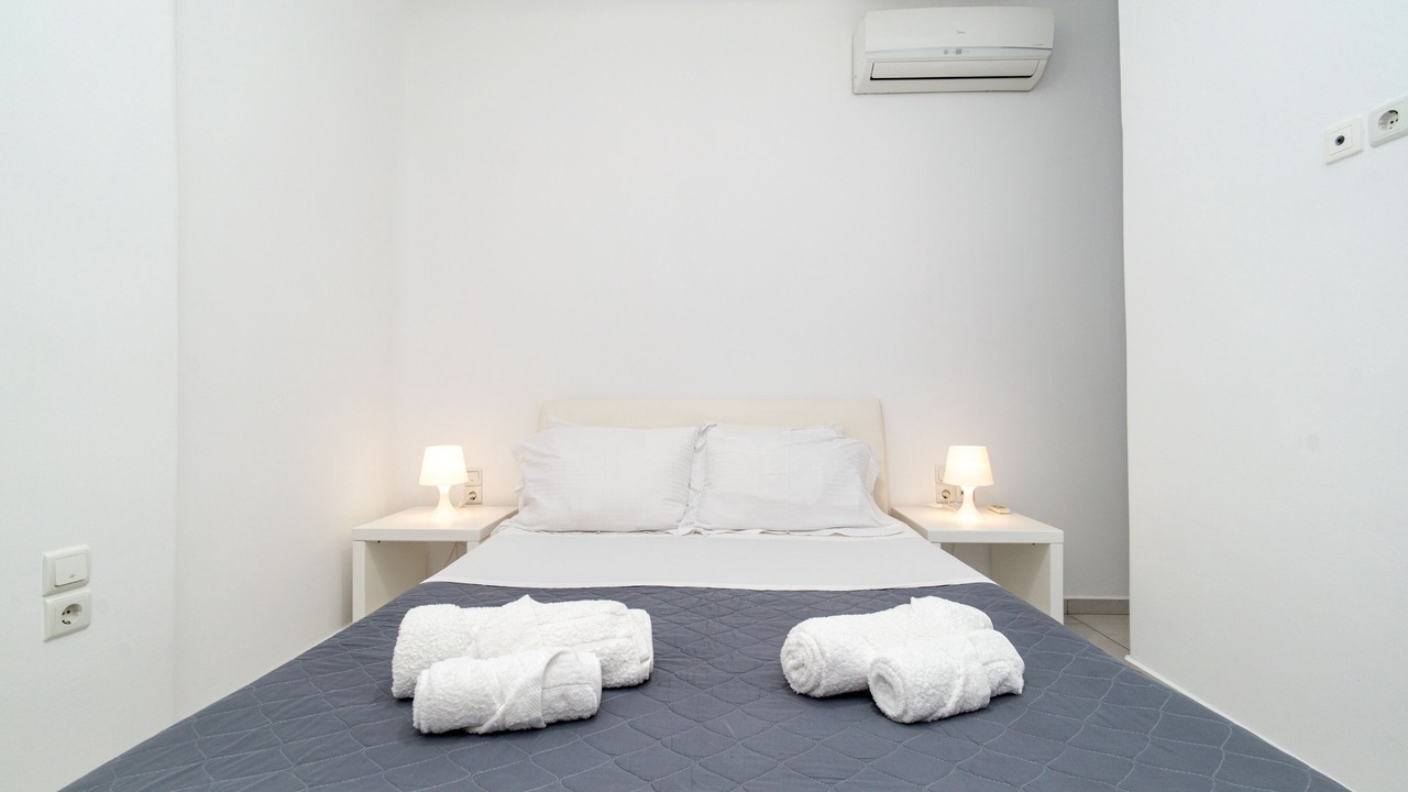 Photo of Bedroom in Plintri