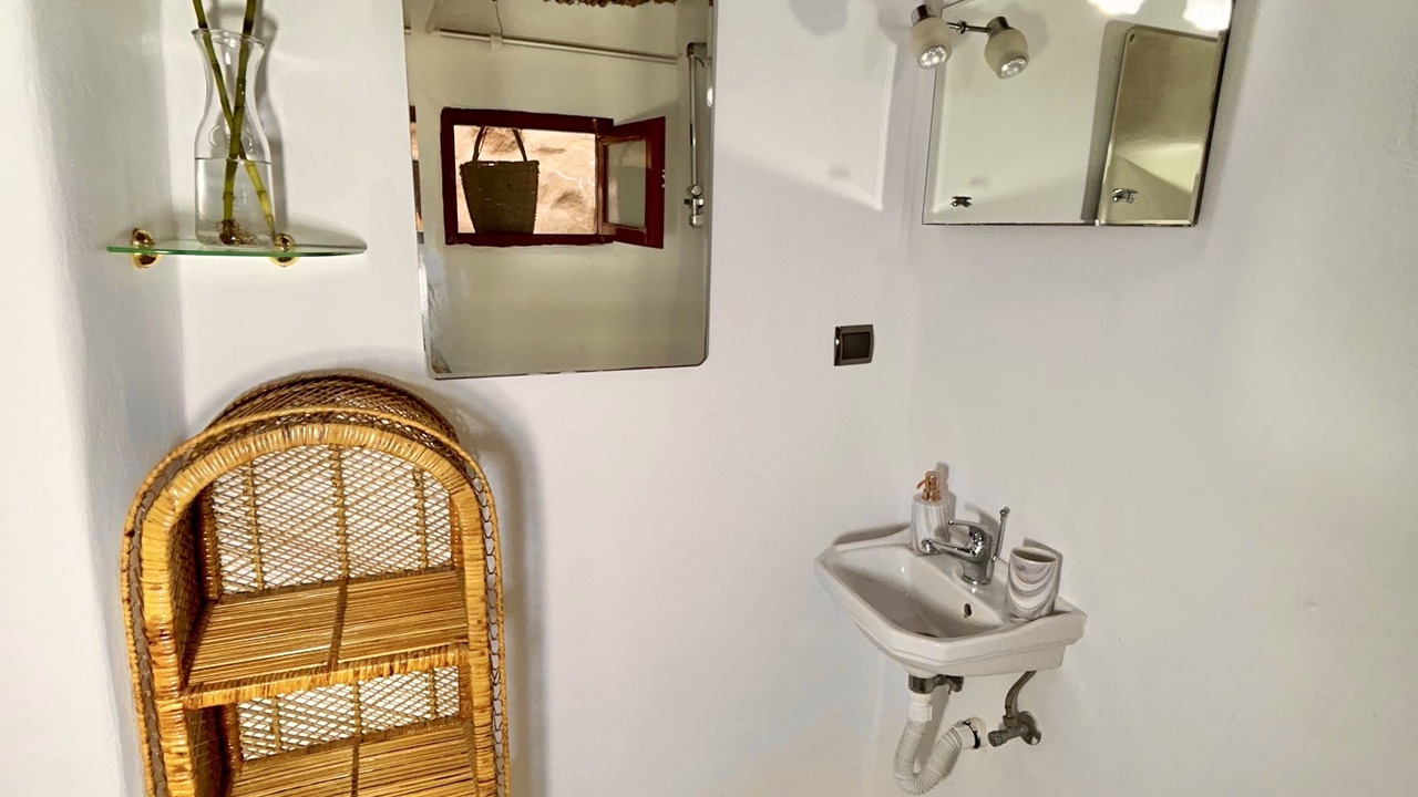 Photo of Bathroom in Aspros Potamos
