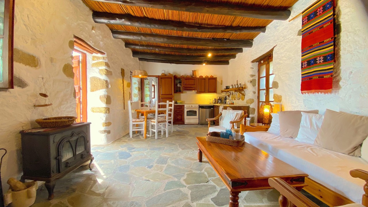 Photo of Livingroom in Aspros Potamos