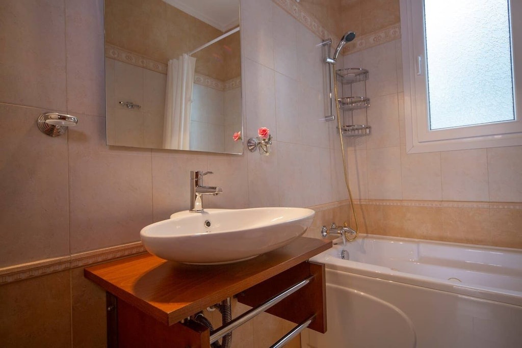 Photo of Bathroom in Limnos