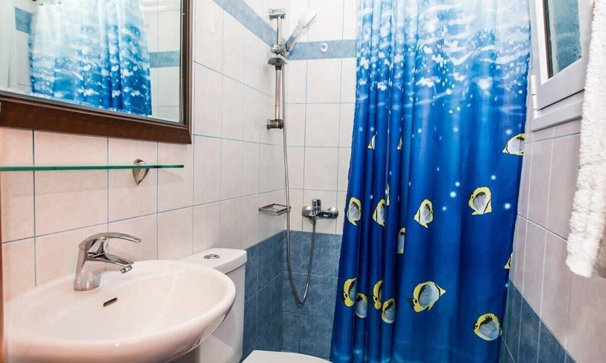Photo of Bathroom in Marathopoli