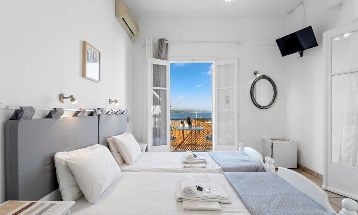 Photo of Bedroom in Agii Anargiri