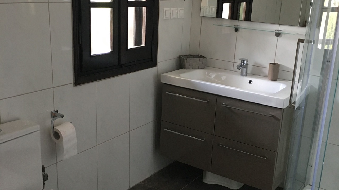 Photo of Bathroom in Psakoudia