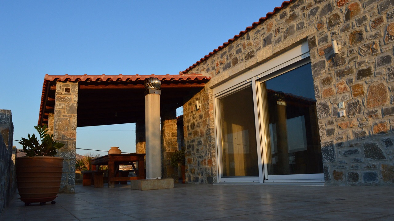 Photo of Patio Balcony in Karteros