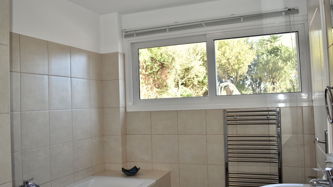 Photo of Bathroom in Elounda
