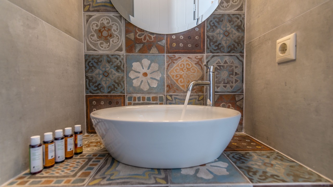 Photo of Bathroom in Milos