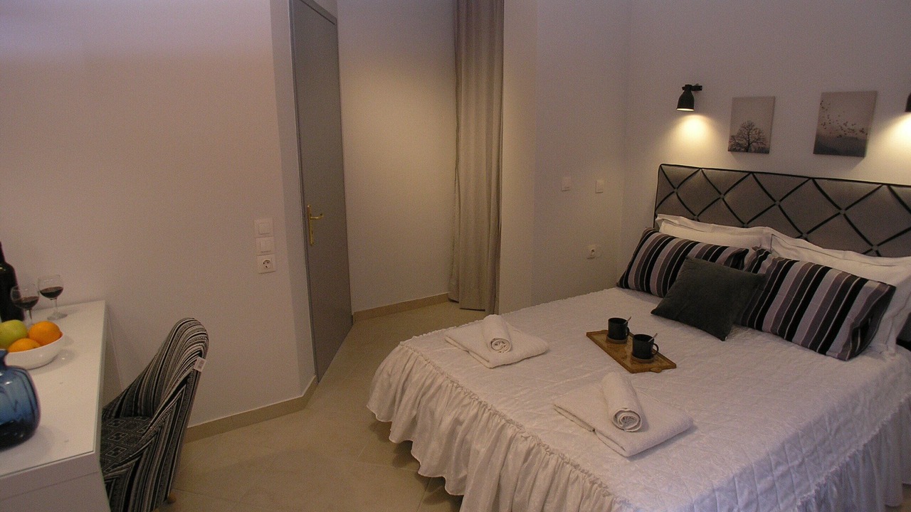 Photo of Bedroom in Ipsos