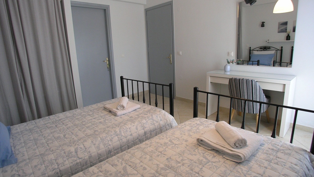 Photo of Bedroom in Ipsos