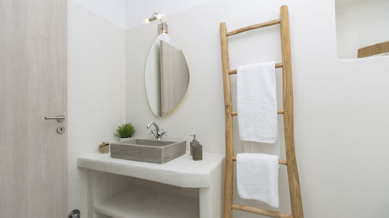 Photo of Bathroom in Plaka