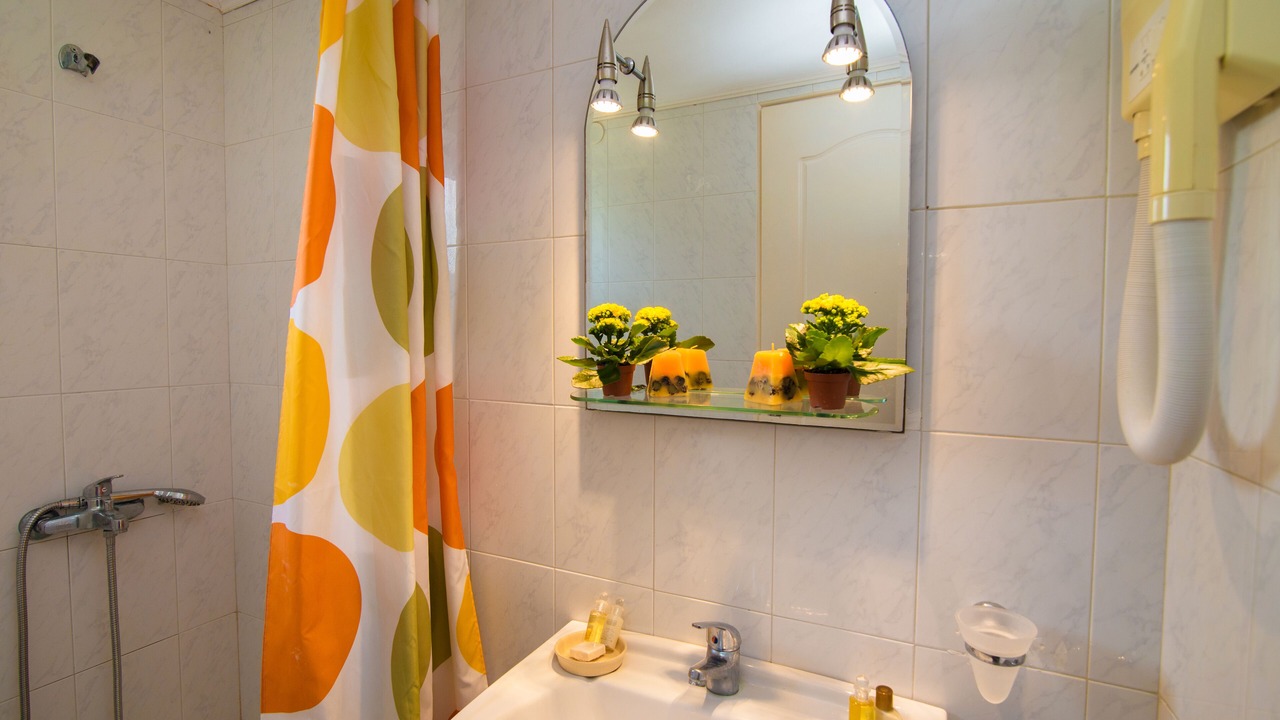 Photo of Bathroom in Limni Keri
