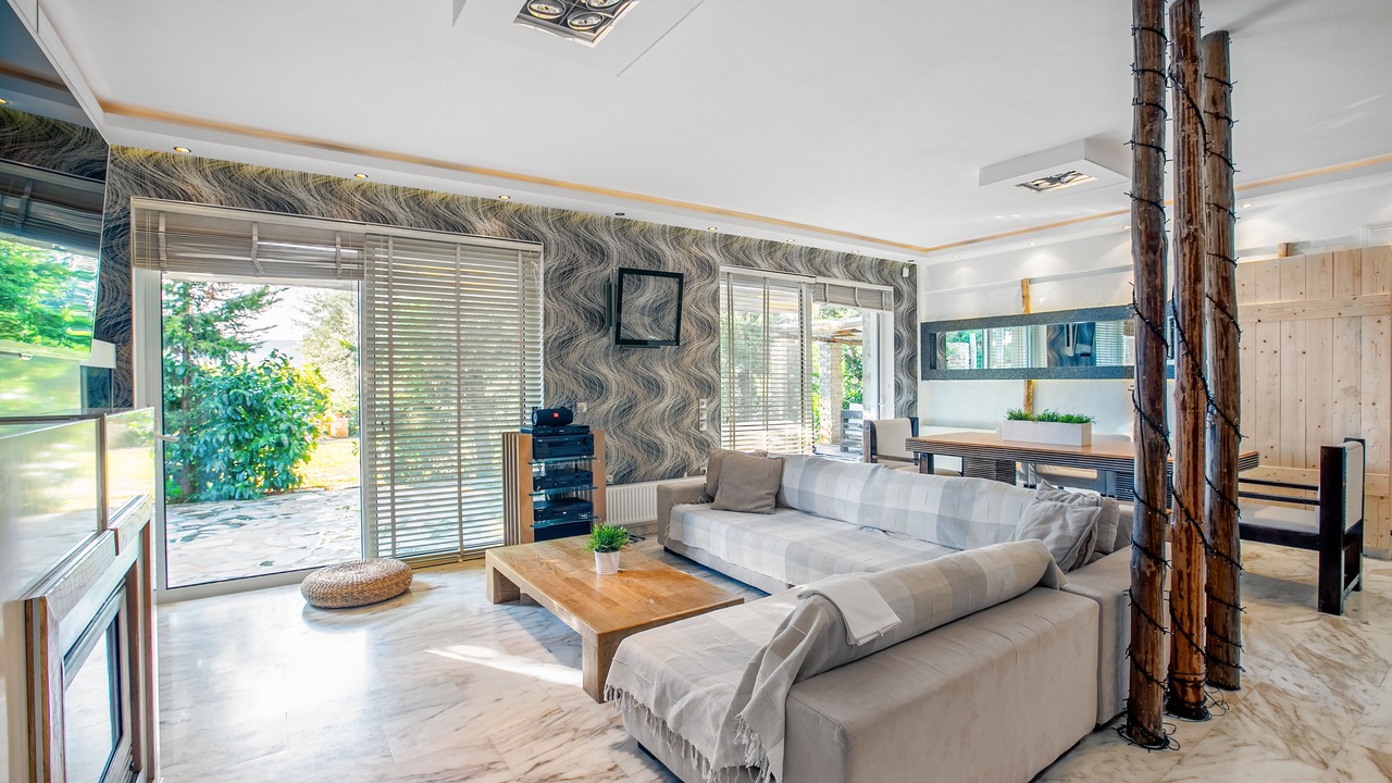 Photo of Livingroom in Kropia