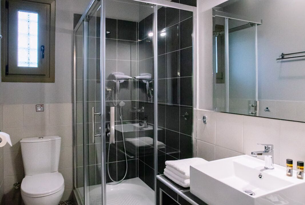 Photo of Bathroom in Artemida