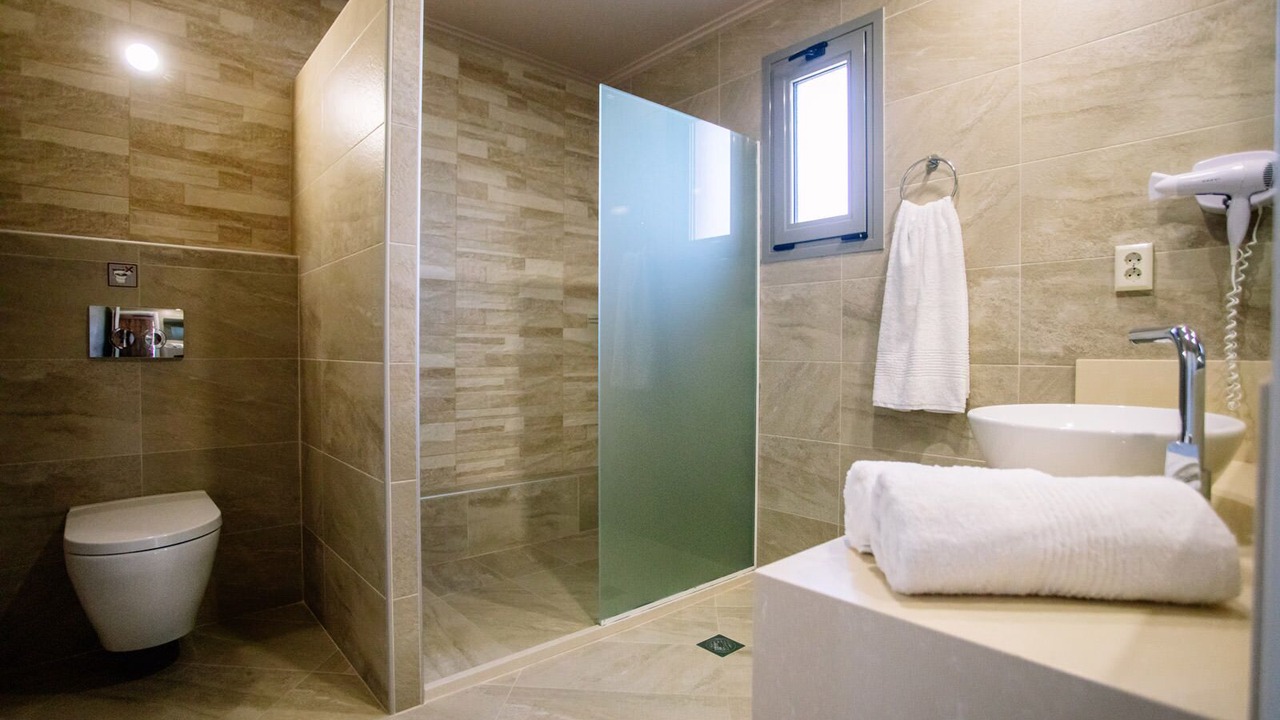 Photo of Bathroom in Artemida