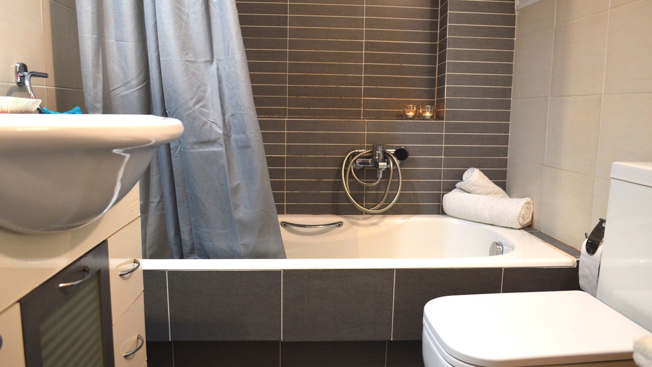 Photo of Bathroom in Anafiotika