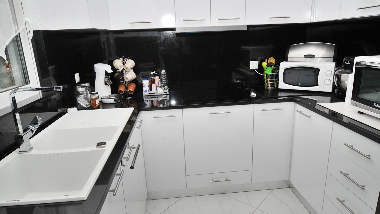 Photo of Kitchen in Tingaki