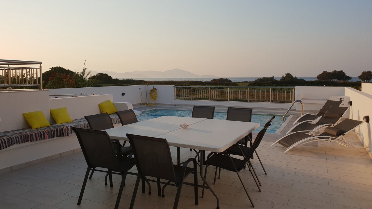 Photo of Outdoor in Tingaki