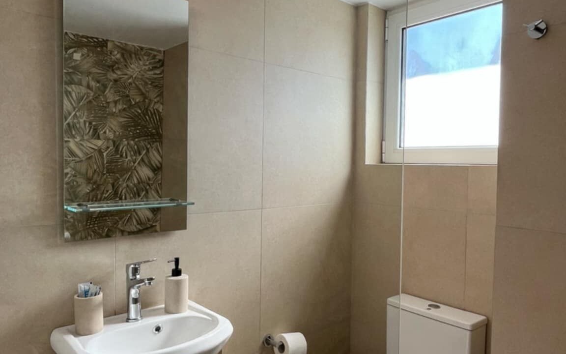 Photo of Bathroom in Kato Galatas