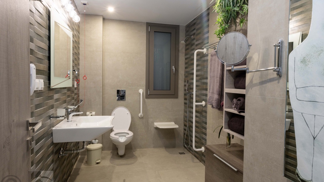 Photo of Bathroom in Koutsouras