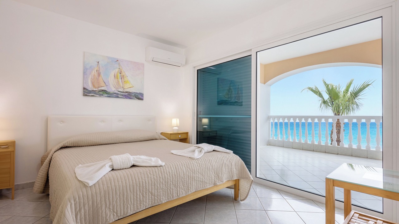 Photo of Bedroom in Psarou