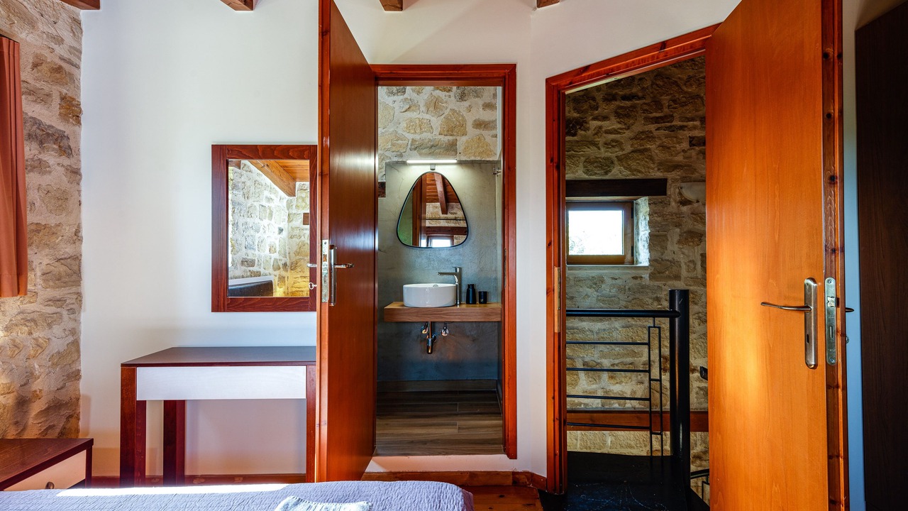 Photo of Bathroom in Skaleta