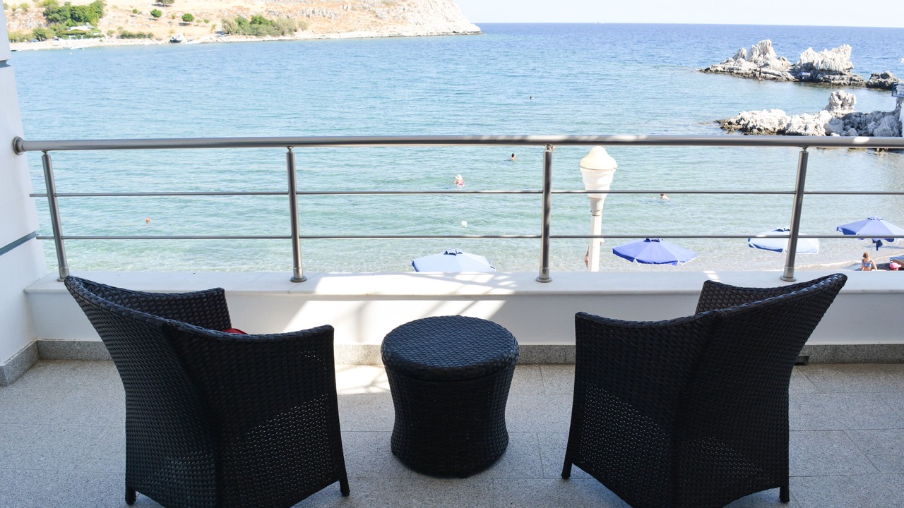 Photo of Patio Balcony in Haraki