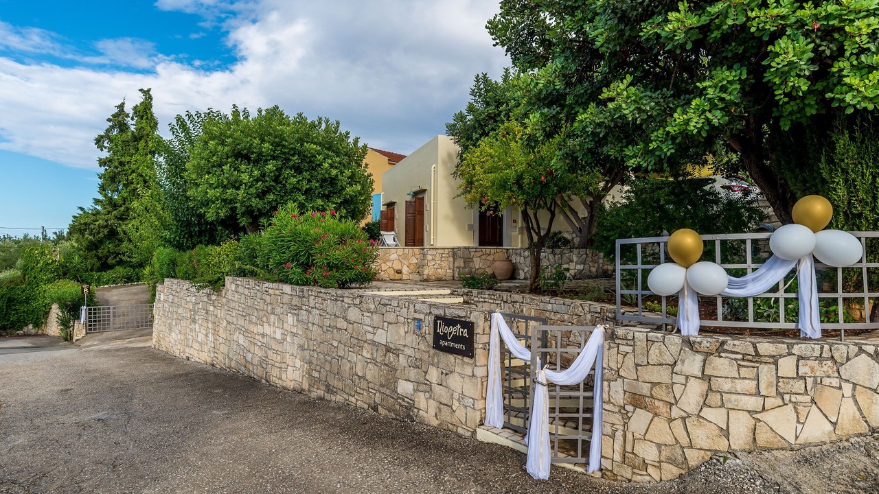 Photo of Outdoor in Douliana