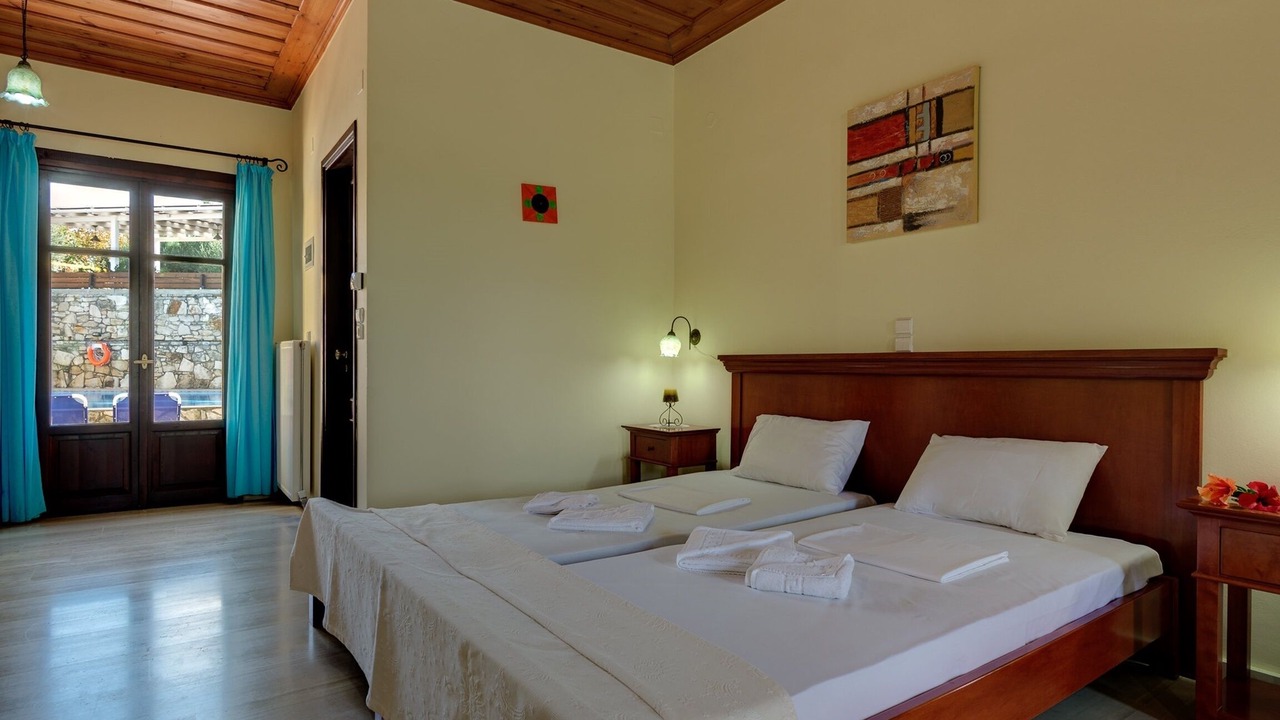 Photo of Bedroom in Douliana