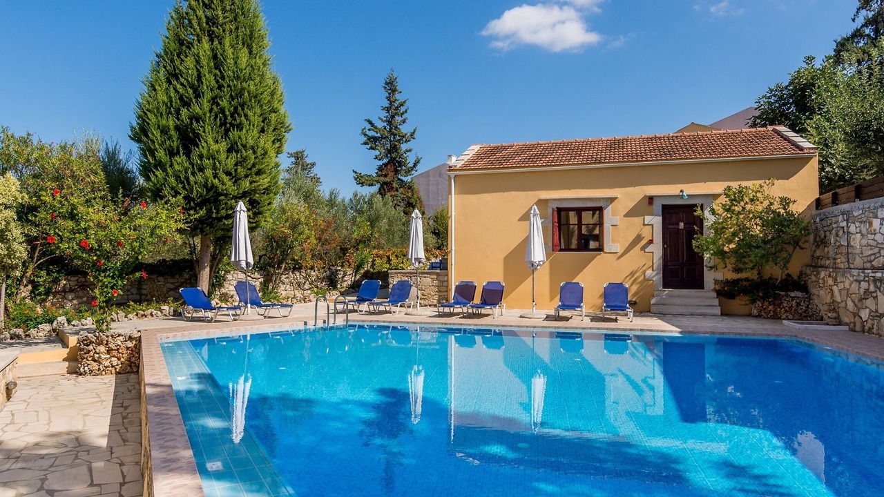 Photo of Outdoor in Douliana