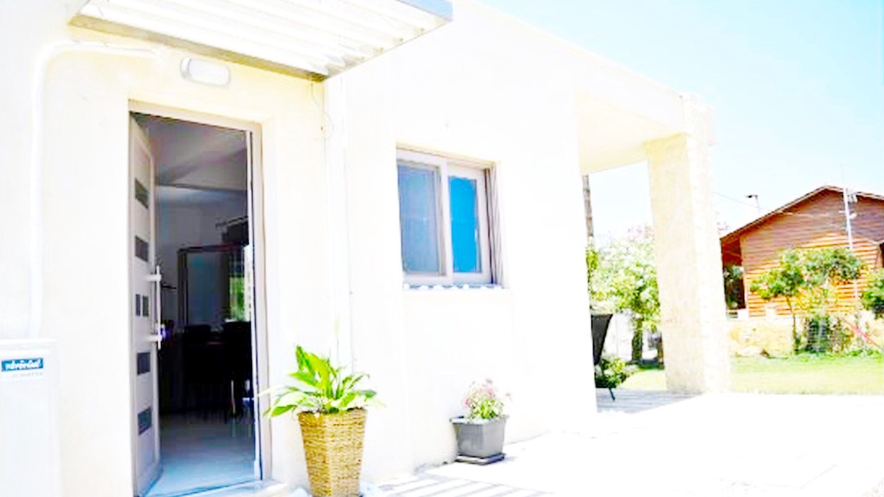Photo of Outdoor in Gerani