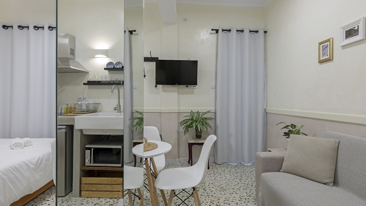 Photo of Livingroom in Psirri