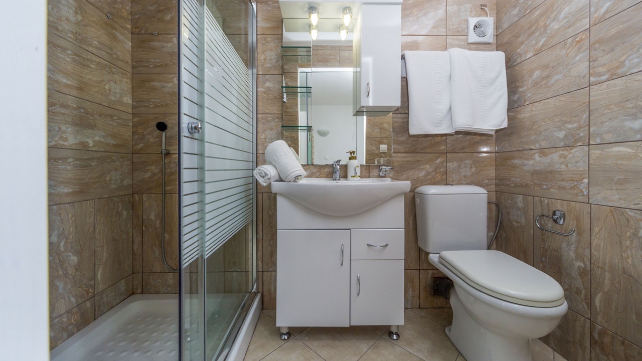 Photo of Bathroom in Notos