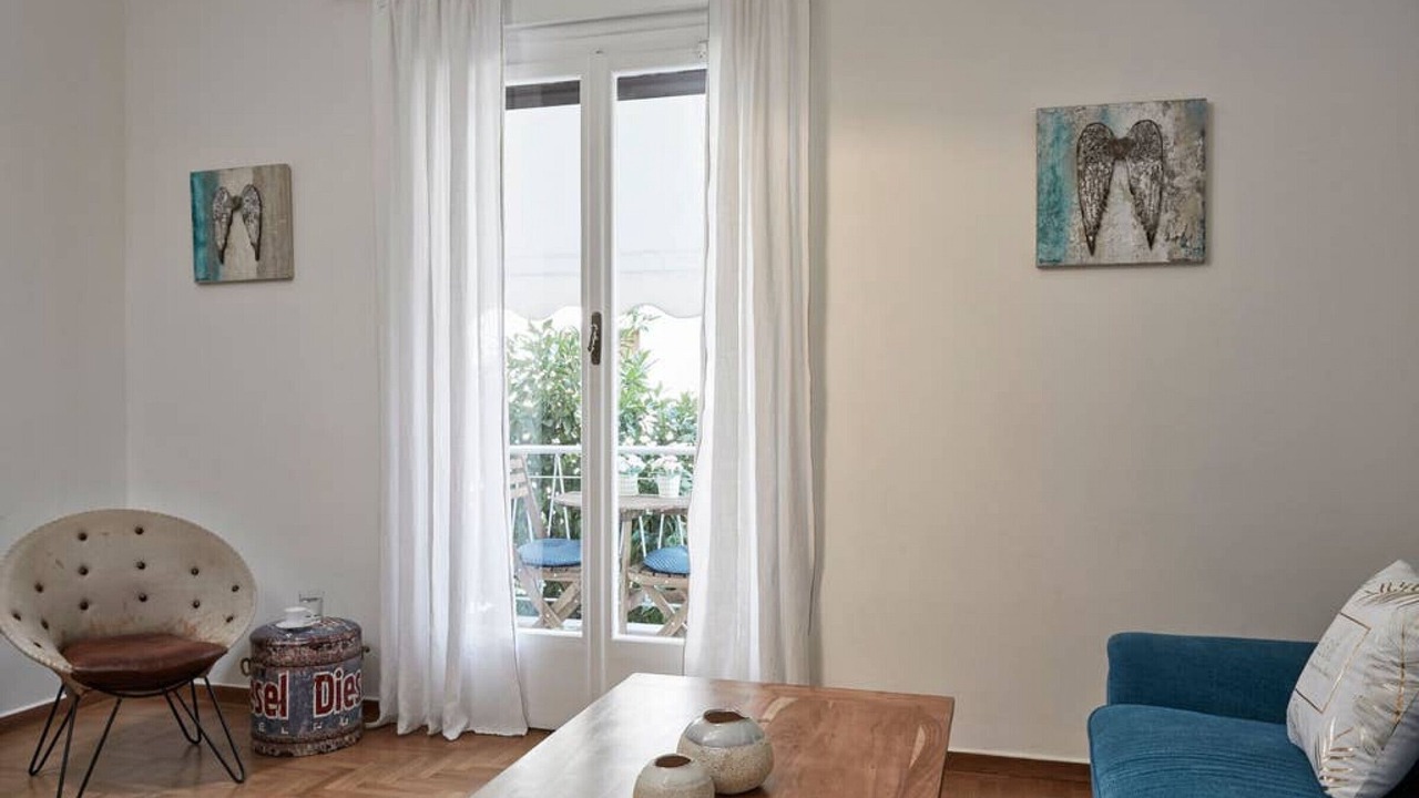 Photo of Livingroom in Kolonaki