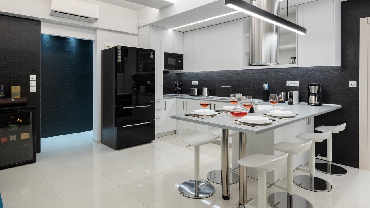 Photo of Kitchen in Petaloudes