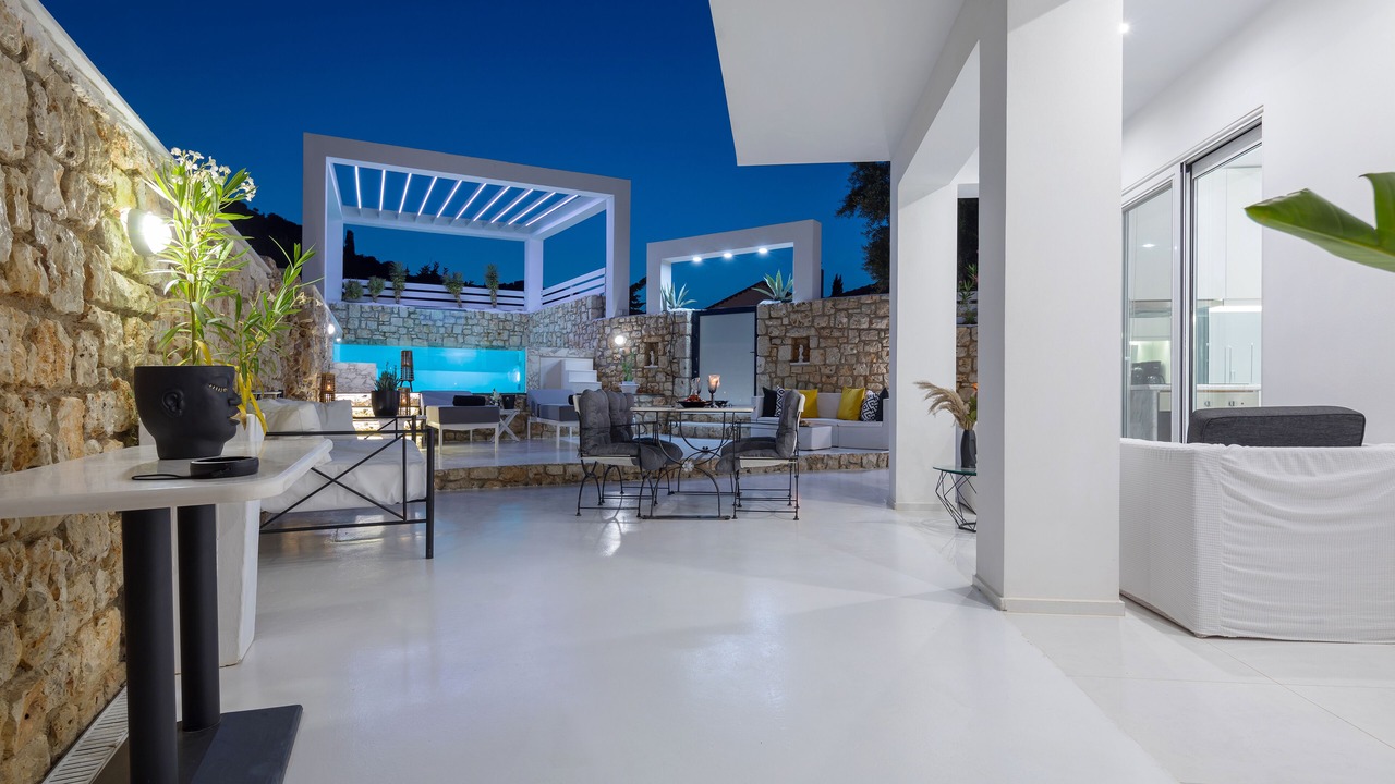 Photo of Outdoor in Skinaria
