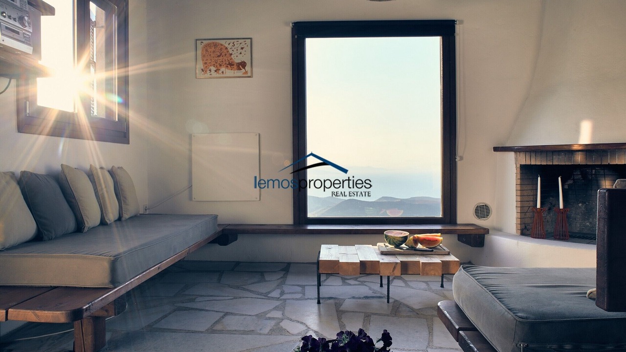 Photo of Bedroom in Kea
