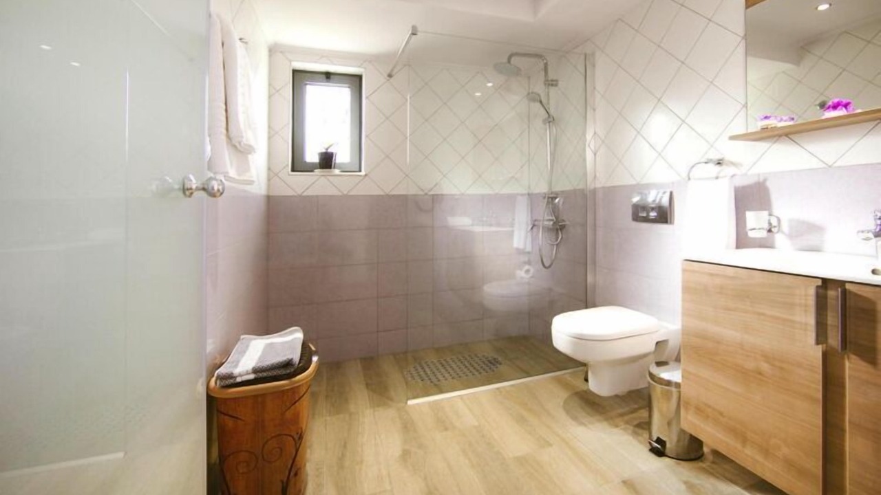 Photo of Bathroom in Lardos